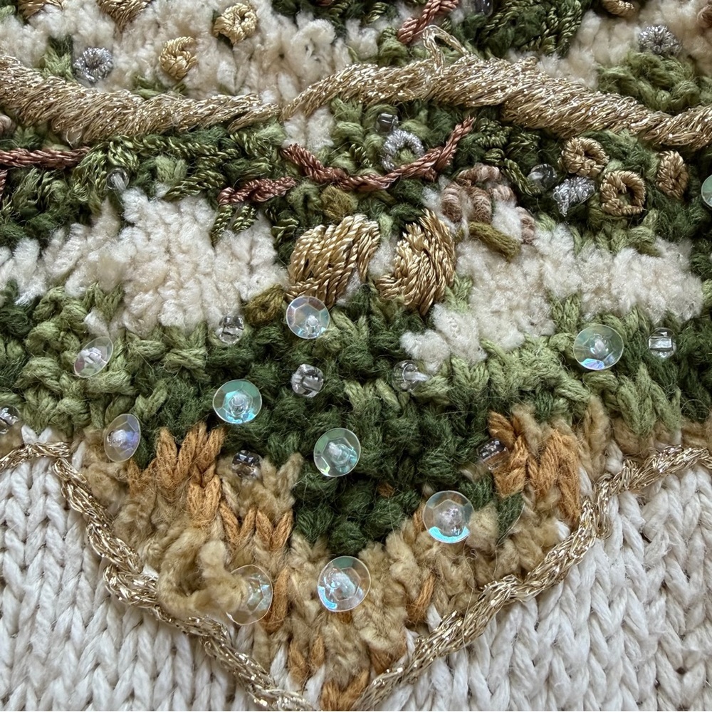 Vintage Hand-Embellished Christmas Tree Sweater – Size L - Picture 7 of 14